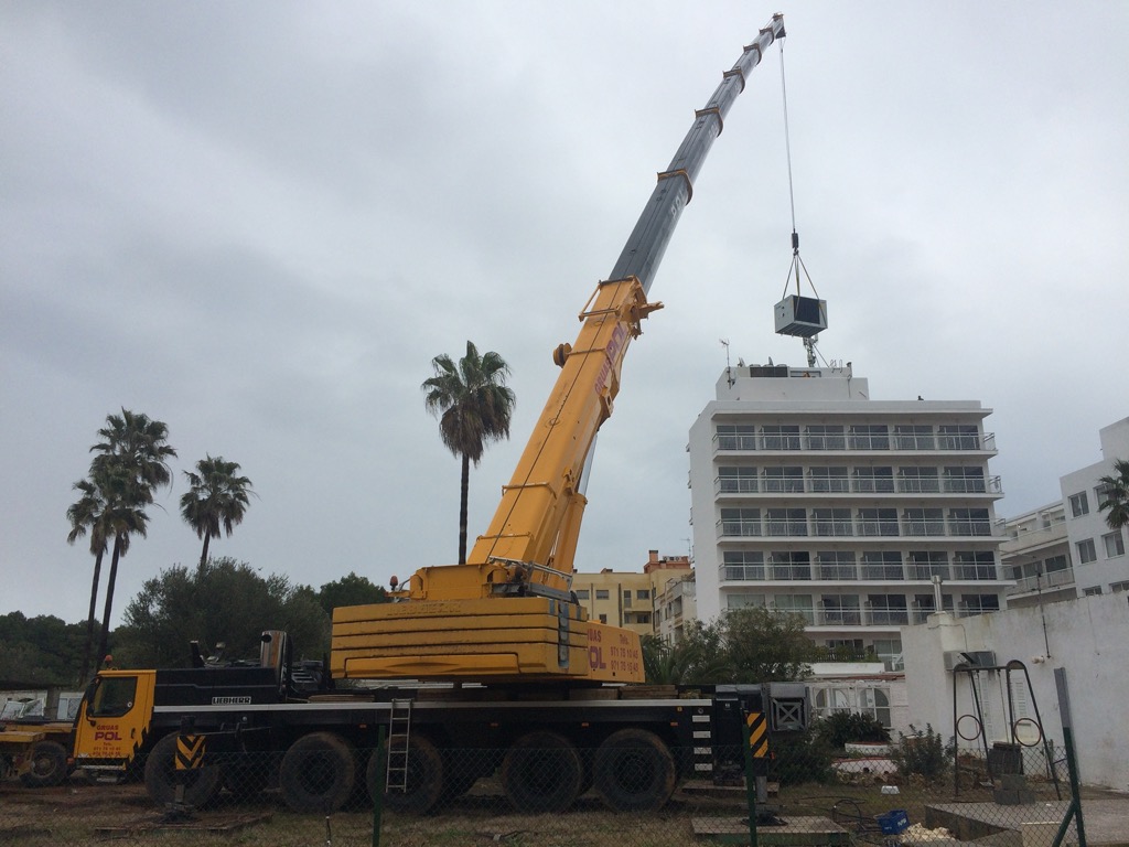Servicio de gr&uacute;a en Mallorca